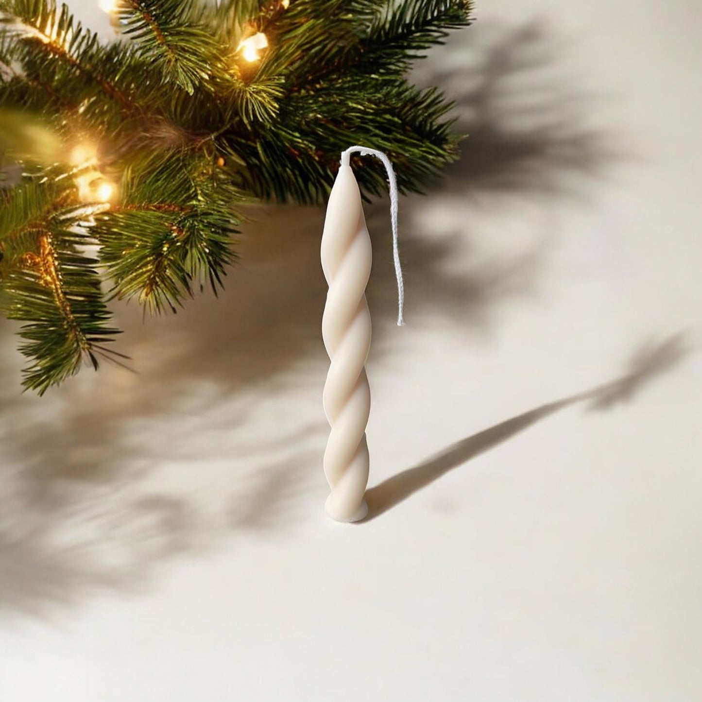 DECORATIVE CANDLE - TWIST CHRISTMAS PILLAR CANDLE