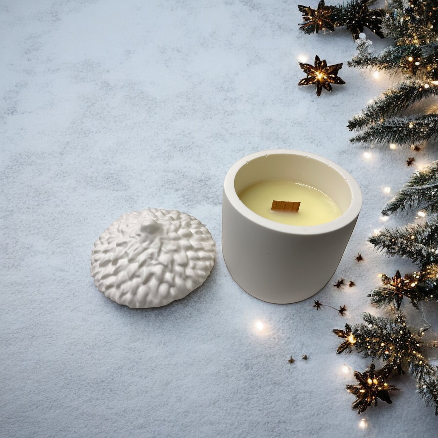 JESMONITE CANDLE - ACORN CANDLE WITH LID