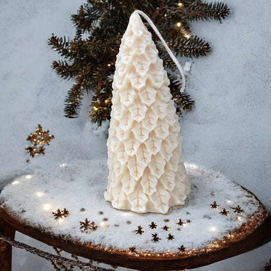 DECORATIVE CANDLE - MEDIUM HOLLY CHRISTMAS TREE