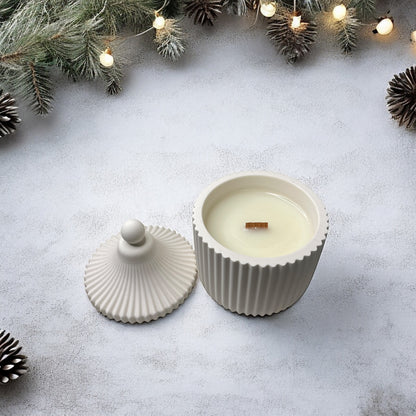 JESMONITE CANDLE - RIBBED CANDLE WITH DECORATIVE LID